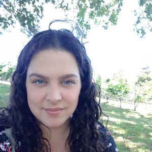 Meet your Posher, Nora